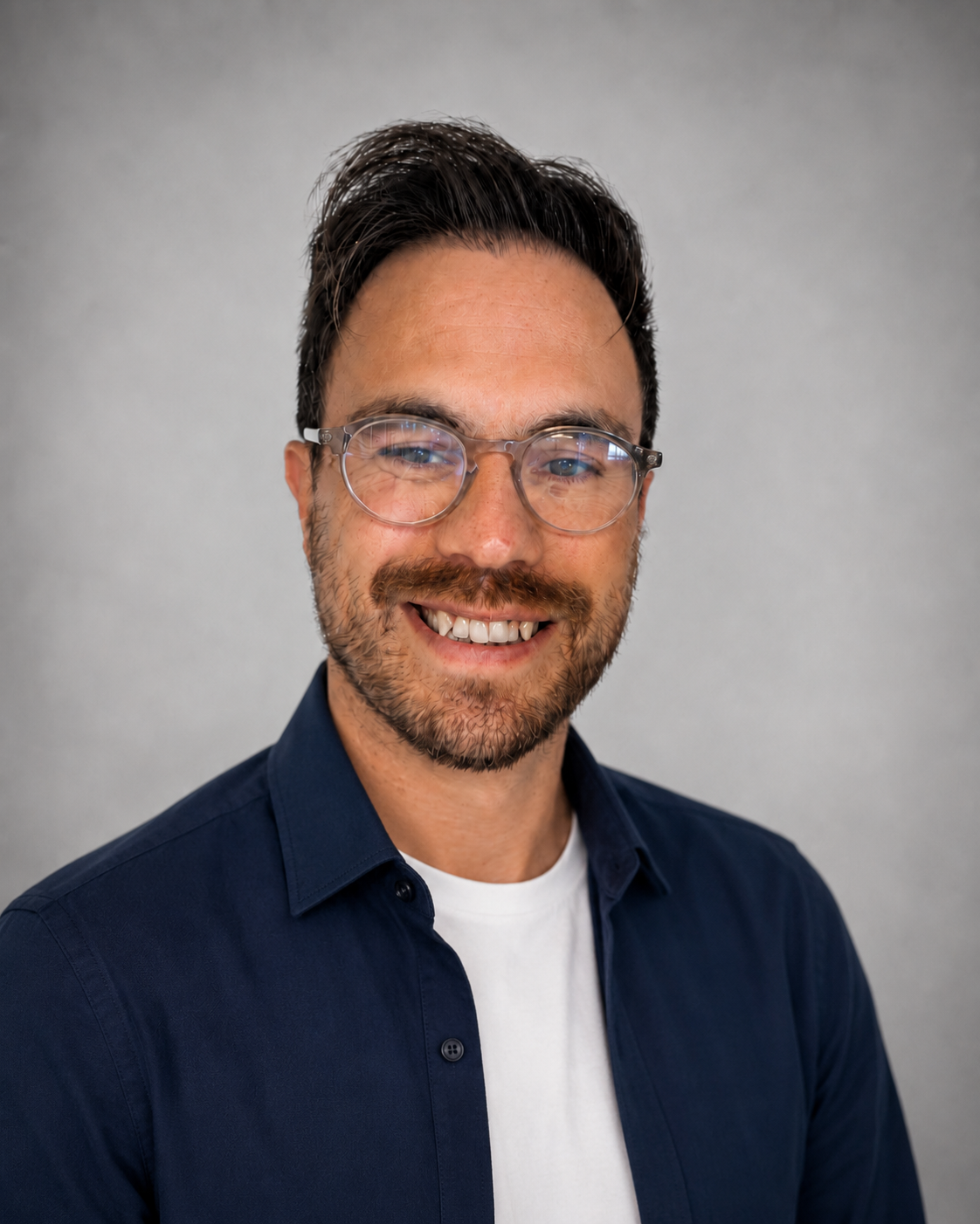 Dan Willis Headshot